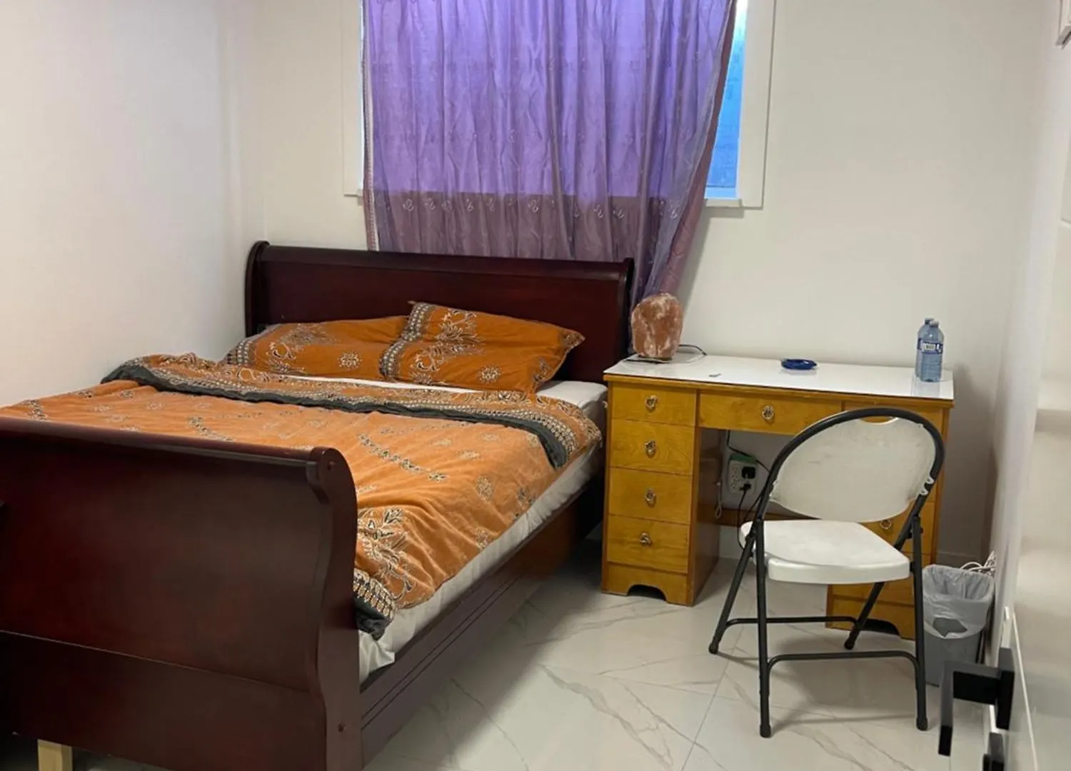 New Luxury Walkout Suite Near University YYC 캐나다